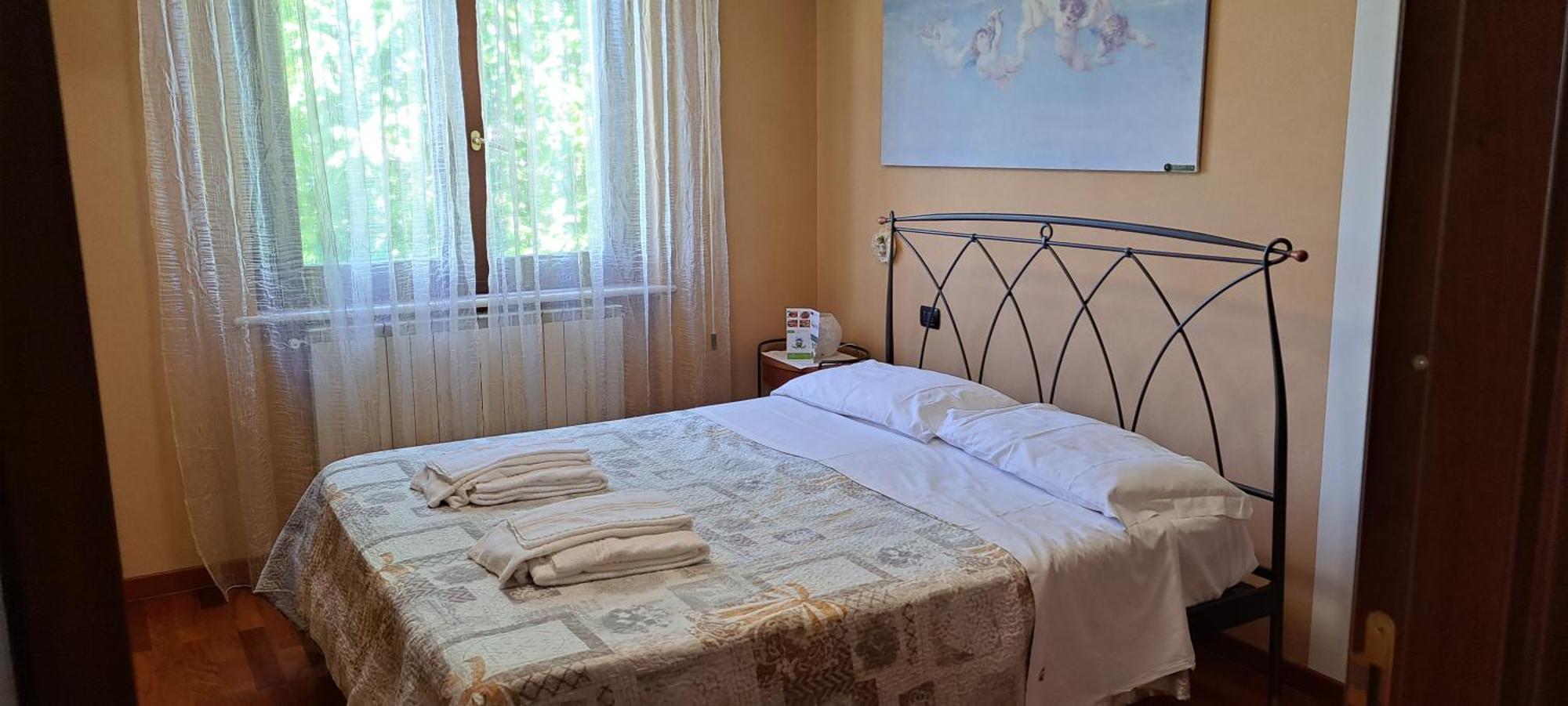 B & B Le Tre Rose Tollo Exterior photo